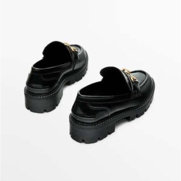 NWOT. Massimo Dutti Black Lug Sole Loafers. Size 6. - Picture 5 of 7